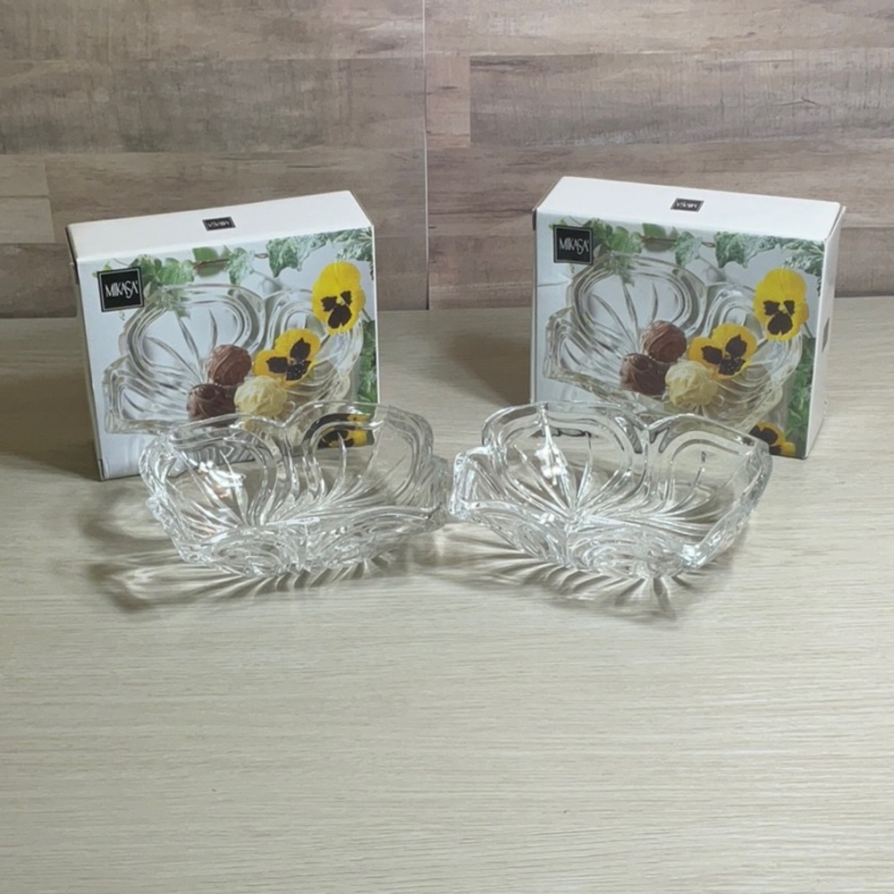 Mikas WX056 Sweet Dish Flores Glass Bowl 7.5” Made in Japan
